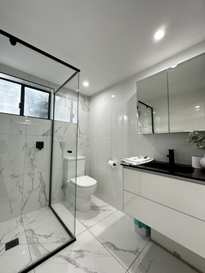Family Villa | Bathroom