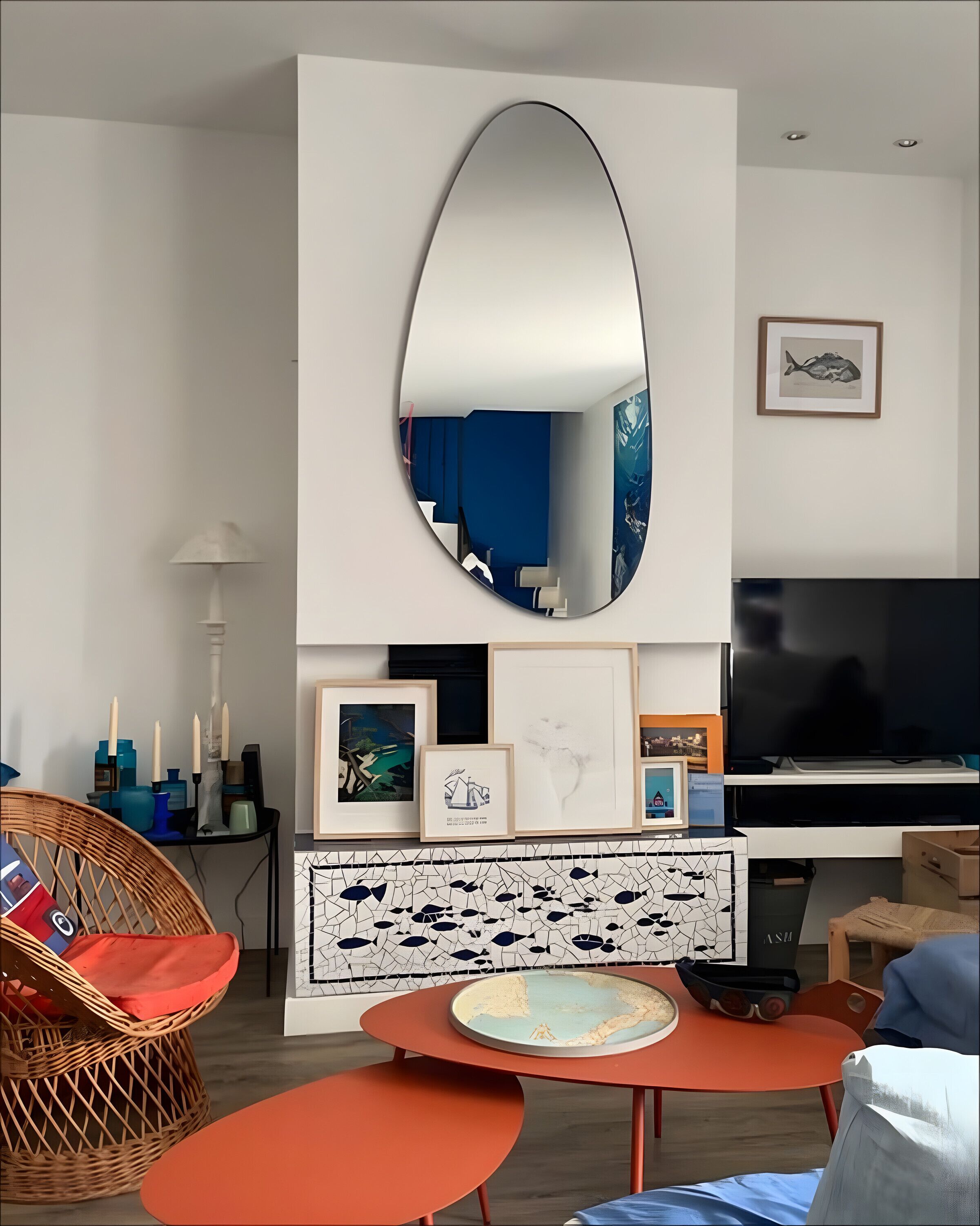 Télévision, cheminée, lecteur de DVD