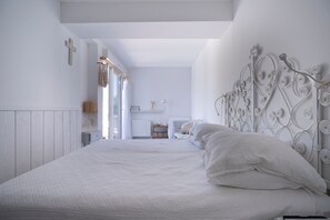 4 quartos, ferros/tábuas de passar roupa, Wi-Fi de cortesia