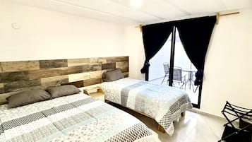 2 Schlafzimmer, Schreibtisch, Bügeleisen/Bügelbrett, WLAN