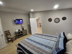 3 bedrooms, iron/ironing board, travel cot, free WiFi
