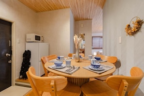 Basic Apartment | 1 bedroom, free WiFi, bed sheets - MAISON Shin-Nakano (Tokyo)