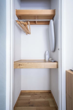 202 | 1 quarto, Wi-Fi de cortesia, roupa de cama