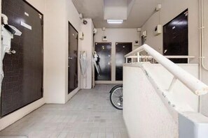 Hallway - MAISON Shin-Nakano203 (Tokyo)