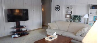 Vintage Lustron Home Piece of History