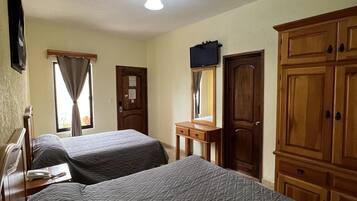 Habitación familiar | 1 habitación, wifi gratis y ropa de cama