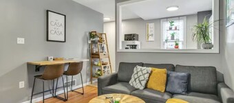 Walk to Arsenal Park! Cozy & Comfy Studio up to 4Pax