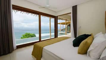 Vila luxo, vista para o oceano | Escrivaninha, espaço de trabalho para notebook, cortinas blackout