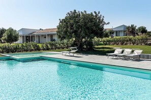 Pool - Stunning private villa for 6 guests with WIFI, pool, TV and terrace (Scicli)