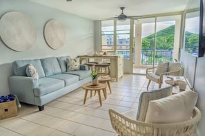 TV - Serenity | Beach Vibe stay in Costa Brava, Ceiba (Ceiba)