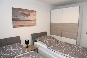 Imagen sin descripción, 4 de 28, botón