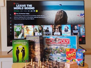 Interior - ✨Gazeley Gem | Your Hamilton Hideaway Relax, Explore, Indulge (Hamilton)