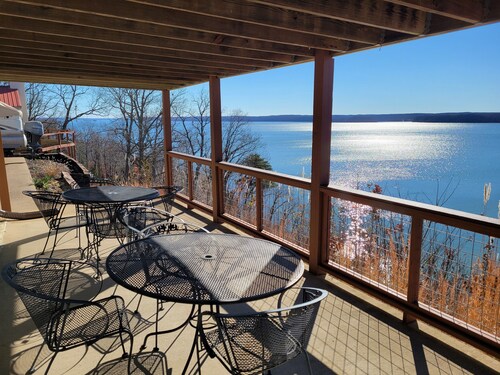 The Barge Inn has amazing views of beautiful Kentucky Lake.