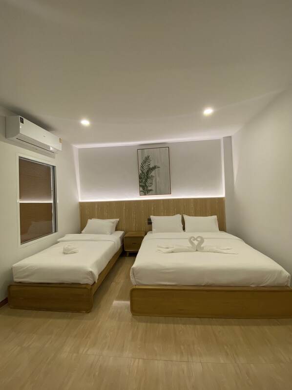 Room - Nancozyhouse (Nan)