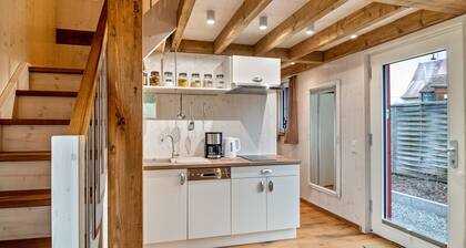 Ferienhaus 'Vroni' mit privater Terrasse, privatem Garten, Whirlpool und WLAN