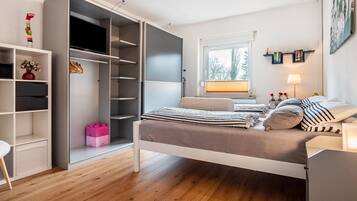 2 Schlafzimmer, Bügeleisen/Bügelbrett, kostenloses WLAN, Bettwäsche