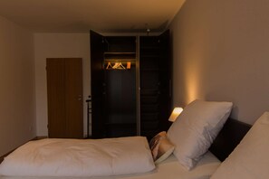 2 bedrooms, iron/ironing board, free WiFi, bed sheets - Apartment 'Ferienwohnung 'zimmer Frei'' with Wi-Fi (Gelsenkirchen)