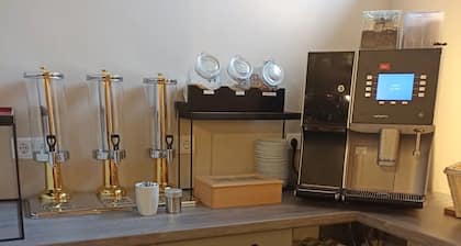 Ferienwohnung in einem Hotel "Hotel Zur Panke Wohnung 2" mit privater Terrasse und WLAN