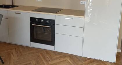 Ferienwohnung in einem Hotel "Hotel Zur Panke Wohnung 2" mit privater Terrasse und WLAN