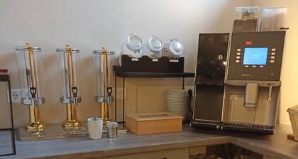 Ferienwohnung in einem Hotel "Hotel Zur Panke Wohnung 3" mit privater Terrasse und WLAN