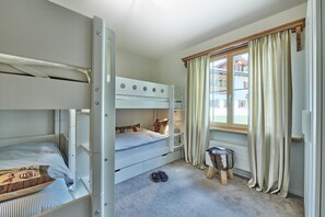 2 bedrooms, free WiFi