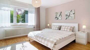 2 Schlafzimmer, Bügeleisen/Bügelbrett, kostenloses WLAN, Bettwäsche