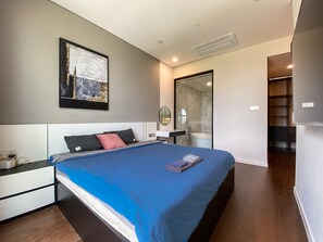 3 Schlafzimmer, Bügeleisen/Bügelbrett, WLAN, Bettwäsche
