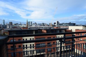 Property grounds - Penthouse Sleeps 2 with Stunning Views (Birmingham)