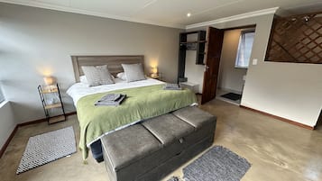 2 slaapkamers, een strijkplank/strijkijzer, wifi, beddengoed