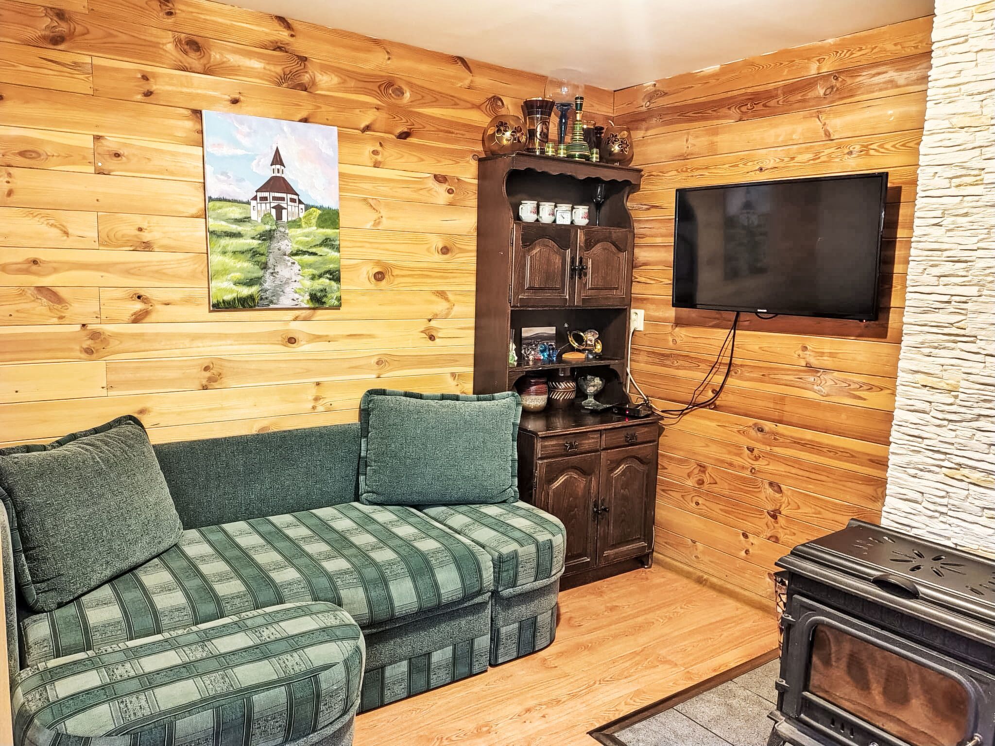 Televisión, chimenea