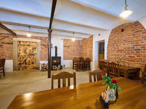 Dining - U Dzina by Interhome (Desná v Jizerských horách)