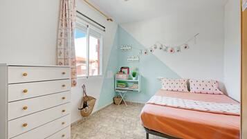 2 soveværelser, strygejern/strygebræt, gratis Wi-Fi, sengetøj