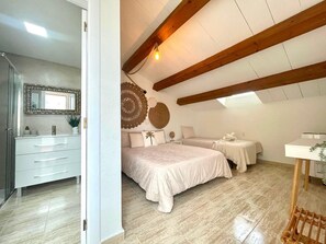 3 sovrum, strykjärn/strykbräda, gratis wi-fi och sängkläder