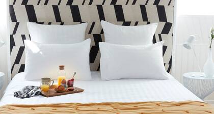 LE 64, CHAMBRE BOIS DES COMBLES - Numéro 4