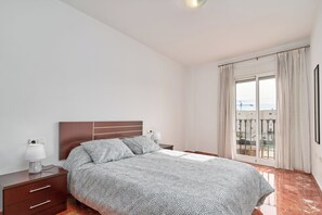 3 Schlafzimmer, Bügeleisen/Bügelbrett, kostenloses WLAN, Bettwäsche