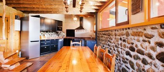 Chalet 'Can Ricart' mit Privatterrasse, WLAN und Klimaanlage