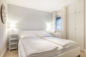 1 chambre, fer et planche Ă repasser, Wi-Fi, draps fournis