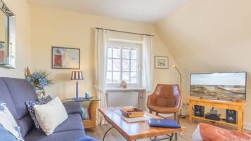 Téléviseur, lecteur de DVD, chaîne audio