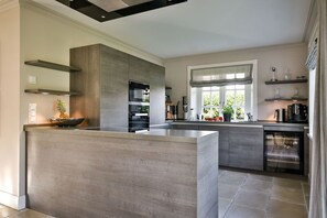 Unclassified image, 2 of 54, button - Klenterhüüs - Klenterhüüs - Hochwertig und Exklusiv Ausgestattetes Ferienobjekt (Sylt-Ost)