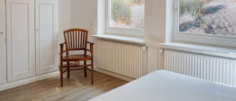 3 dormitorios, tabla de planchar con plancha, wifi y ropa de cama