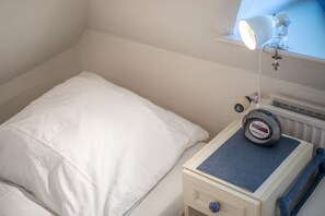 2 slaapkamers, een strijkplank/strijkijzer, wifi, beddengoed