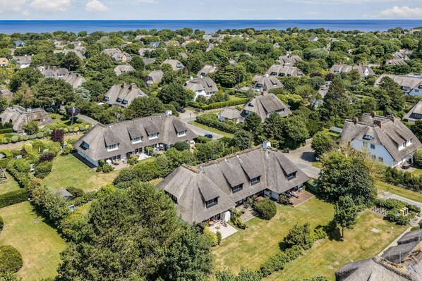 Exterior - Sharky Bay - Die Reetgedeckte, Gepflegte Anlage Liegt auf Einem ca. 2000 m² Großem Grundstück (Sylt-Ost)