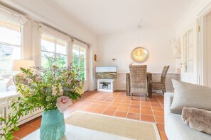 Uklassifisert bilde, 2 av 23, knapp