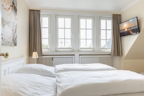 3 Schlafzimmer, Bügeleisen/Bügelbrett, WLAN, Bettwäsche