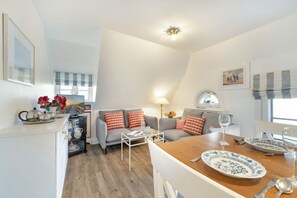 Interior - Hinrich OG - Ferienwohnung im EG und OG, 45 m² Groß, für 2 Erwachsenen und Ggf. 2 Kindern (Sylt-Ost)