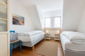 2 slaapkamers, een strijkplank/strijkijzer, wifi, beddengoed