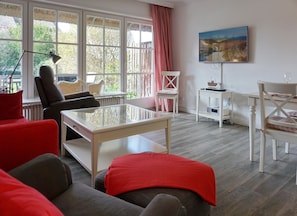 TV, DVD player, stereo - Keitum - Reetgedecktes Mittelhausteil am Ortseingang von Keitum (Sylt-Ost)