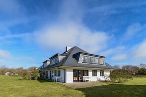 Uklassifisert bilde, 3 av 13, knapp