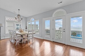 Dining - Ocean View! Pool, Waterslide, Elevator & Firepit (Oak Island)