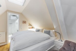 Unclassified image, 3 of 22, button - Kleines Nest - Das Kleine Nest - Obergeschosswohnung mit Unverbautem Blick Aufs (Sylt-Ost)